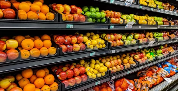 How To Save Money On Groceries By Shopping At Discount Stores